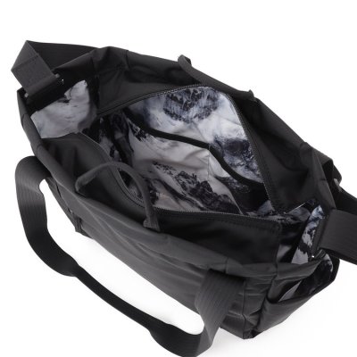 #0001 black