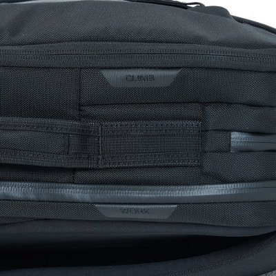#0001 black