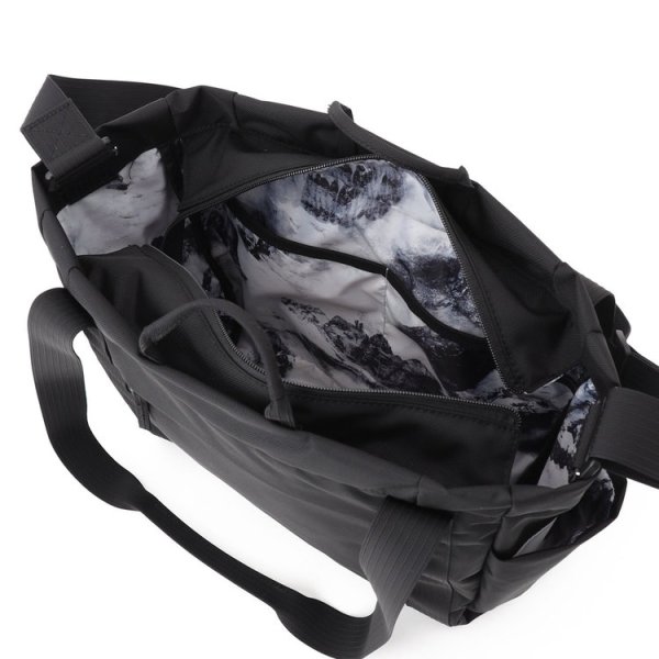 #0001 black