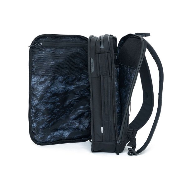 #0001 black